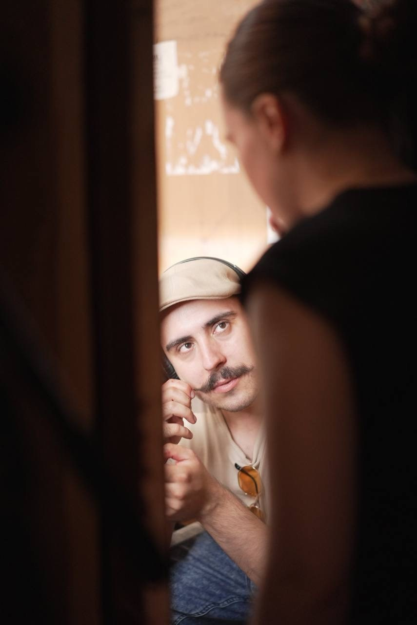 Полный метр «ЛИФТ В ПРОШЛОЕ». Фотограф, оператор и рилсмейкер в Москве — Ася Палагута