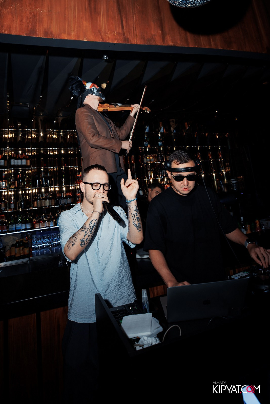 MOOD KARAOKE & TERRACE. КИПЯТКОМ АЛМАТЫ!