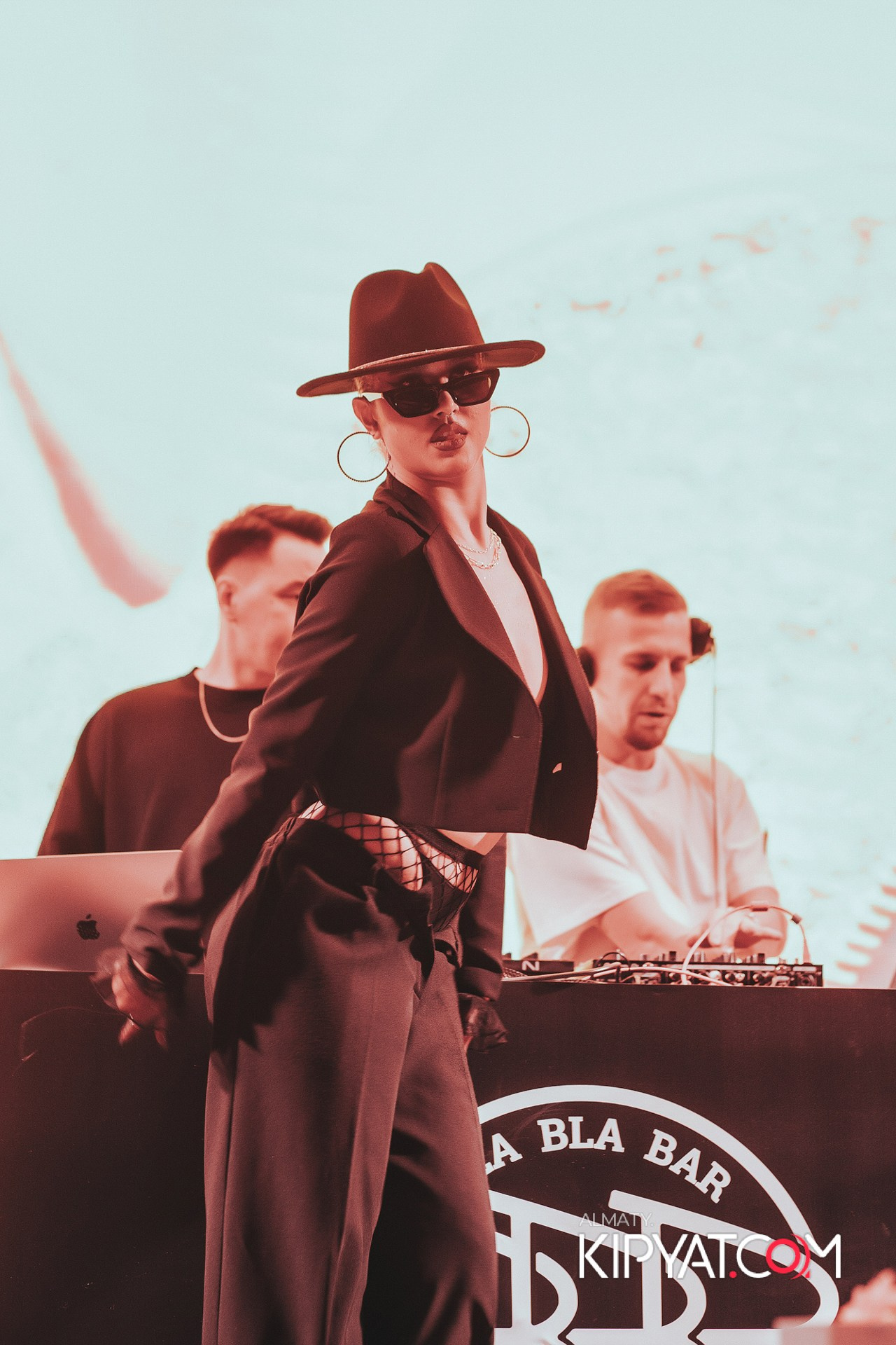 BlaBlaBar. КИПЯТКОМ АЛМАТЫ!