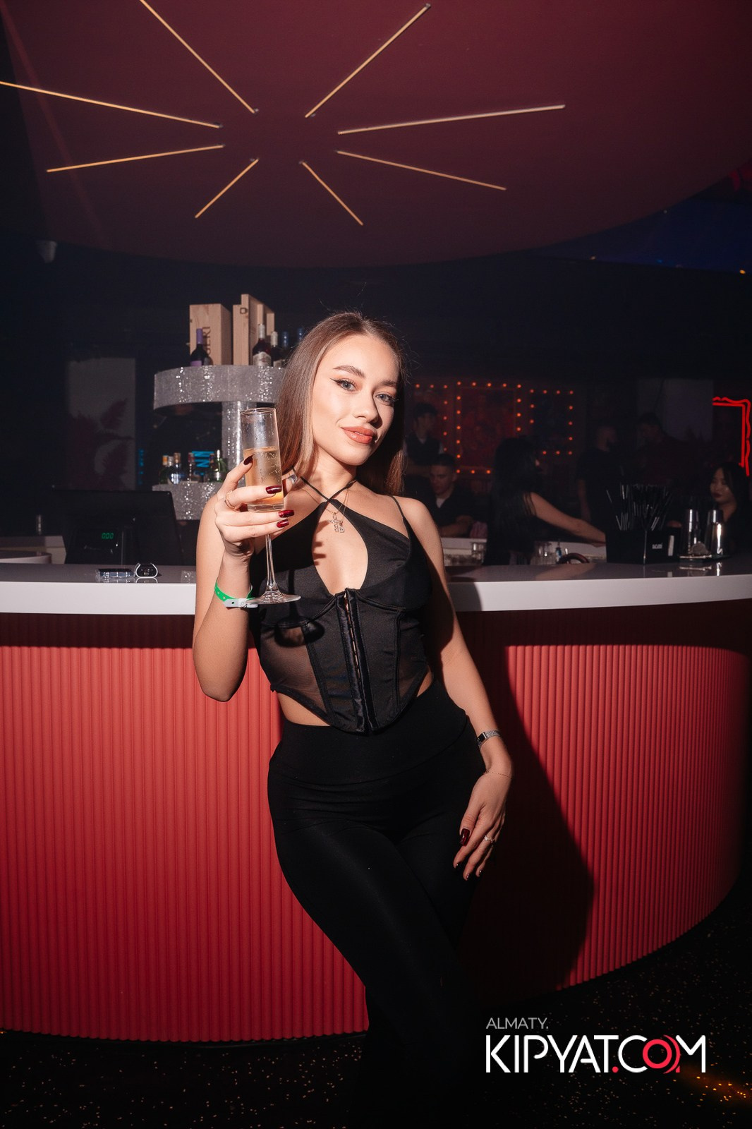 SANTA BARBARA — «OldСкулы Свело» Выступление группы 101. КИПЯТКОМ АЛМАТЫ!