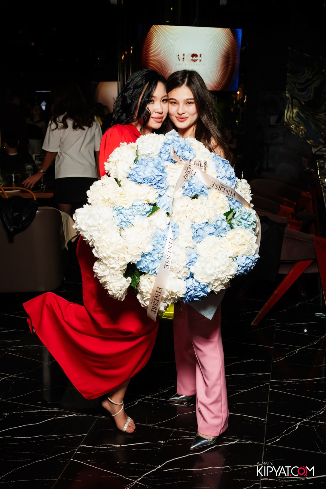 MOOD KARAOKE & TERRACE. КИПЯТКОМ АЛМАТЫ!