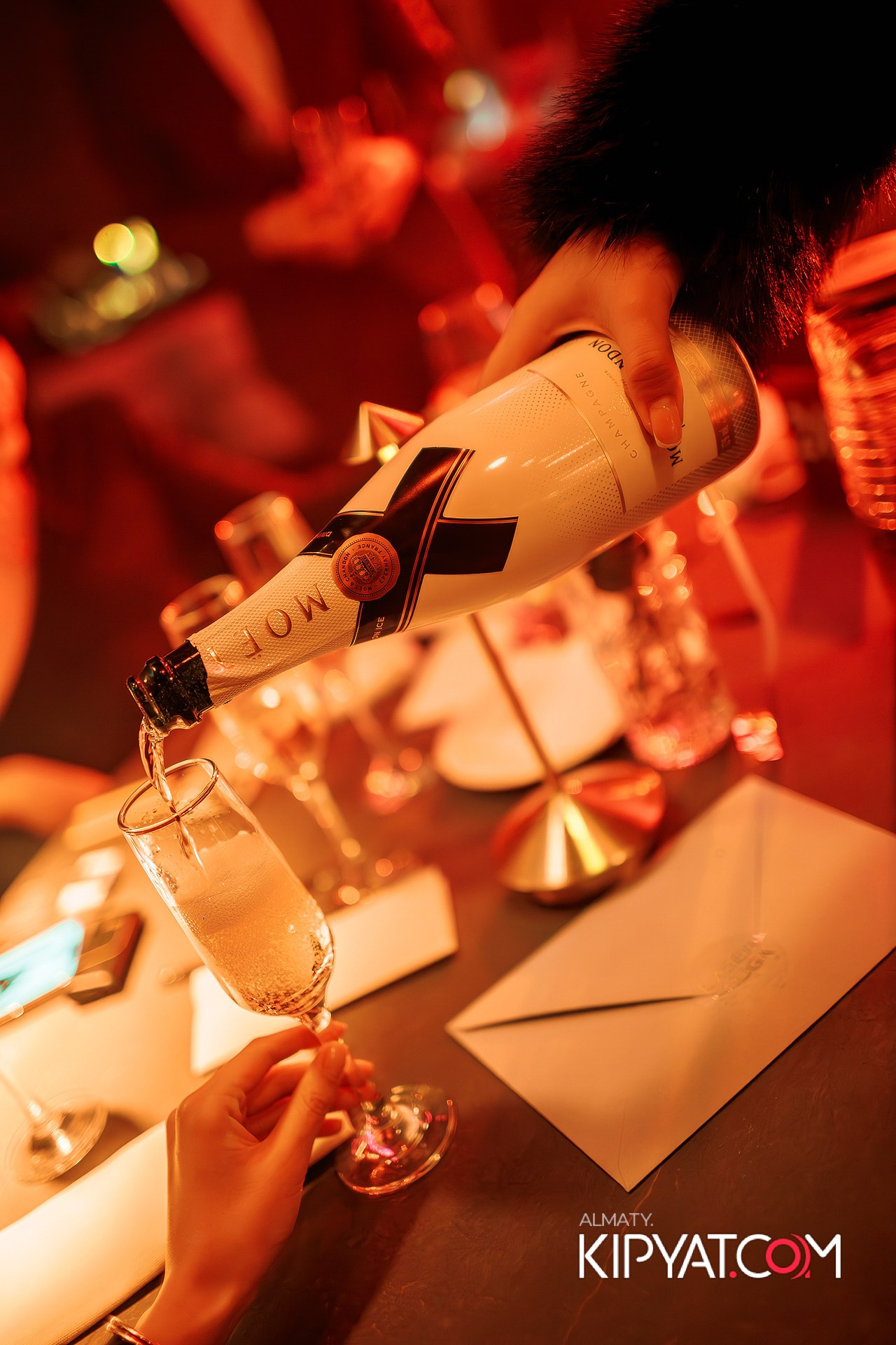 PATRIKI RESTAURANT. КИПЯТКОМ АЛМАТЫ!