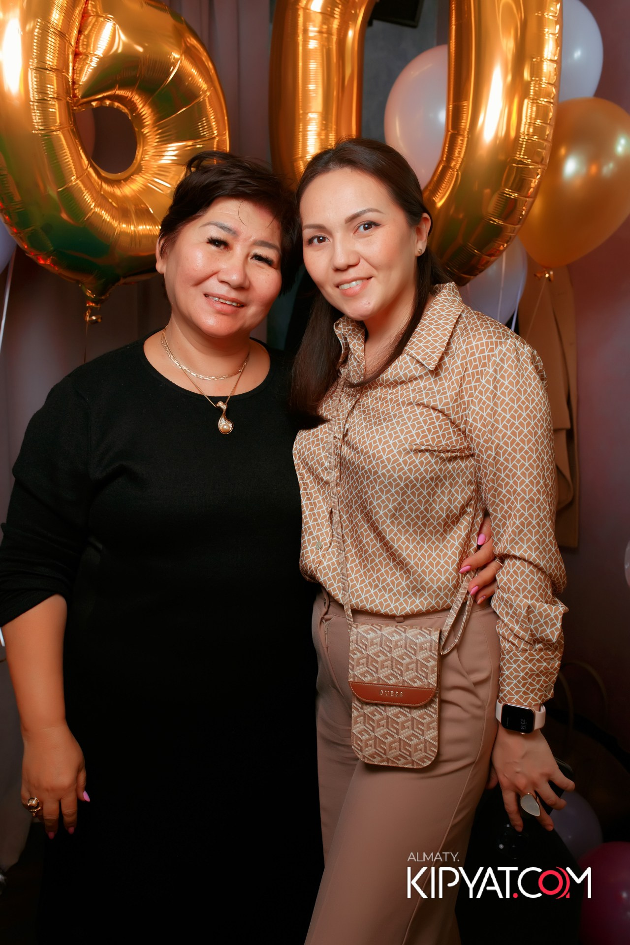 УХО И МЕДВЕДЬ НА САИНА. КИПЯТКОМ АЛМАТЫ!