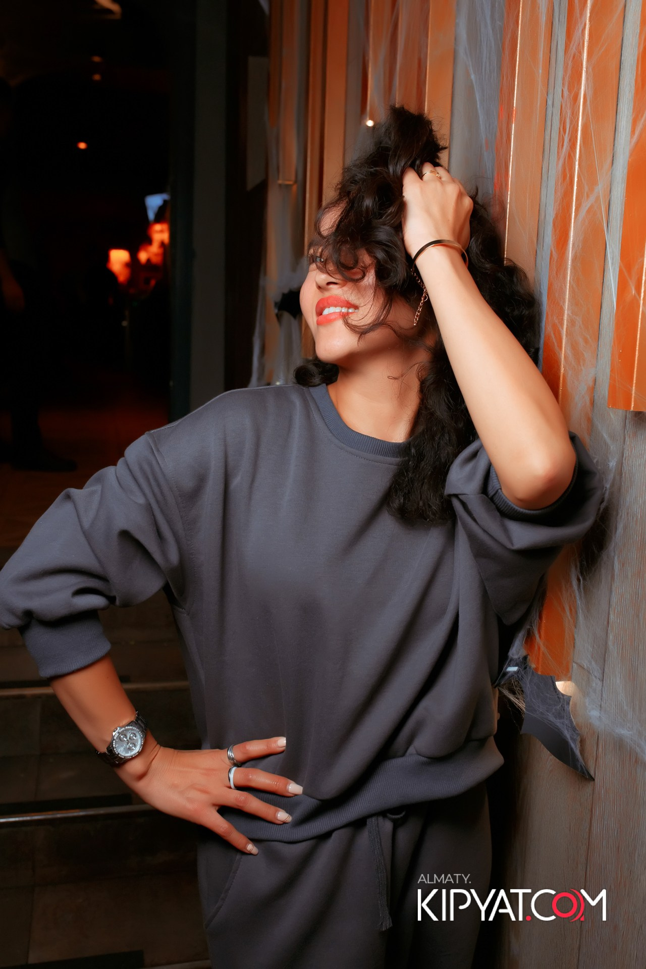 СУХОЙ ЗАКОН. КИПЯТКОМ АЛМАТЫ!