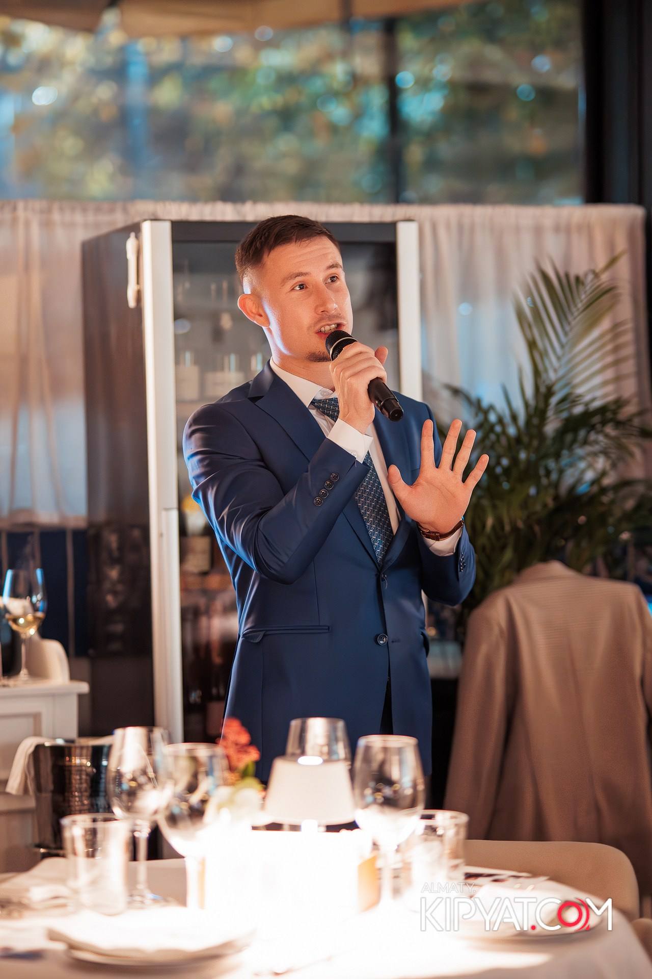 ЭКСКЛЮЗИВНЫЙ ГАСТРОНОМИЧЕСКИЙ УЖИН В 4 РУКИ В СОПРОВОЖДЕНИИ ВИН АБРАУ-ДЮРСО. КИПЯТКОМ АЛМАТЫ!