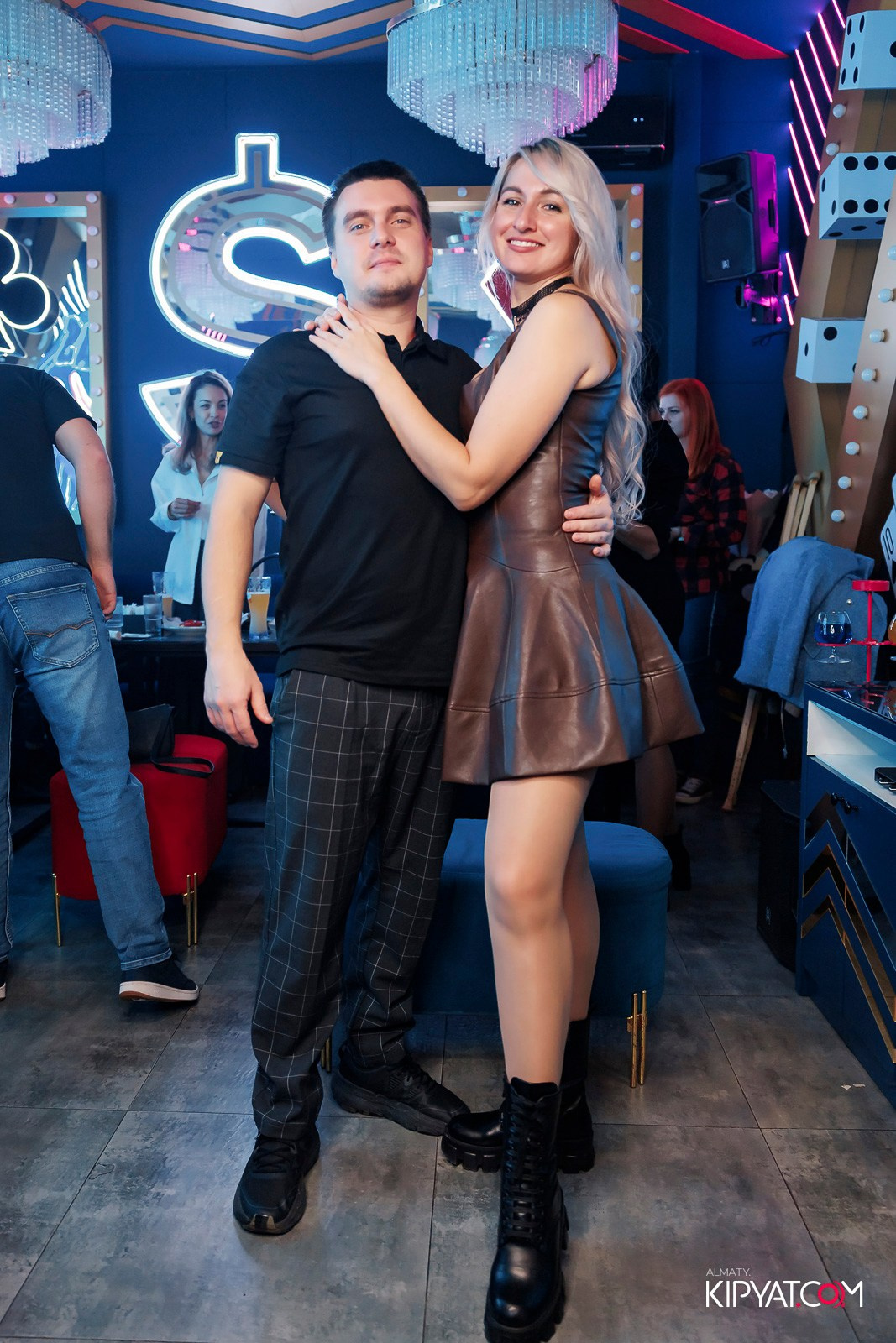 ЗАЯ, НА БИС. КИПЯТКОМ АЛМАТЫ!