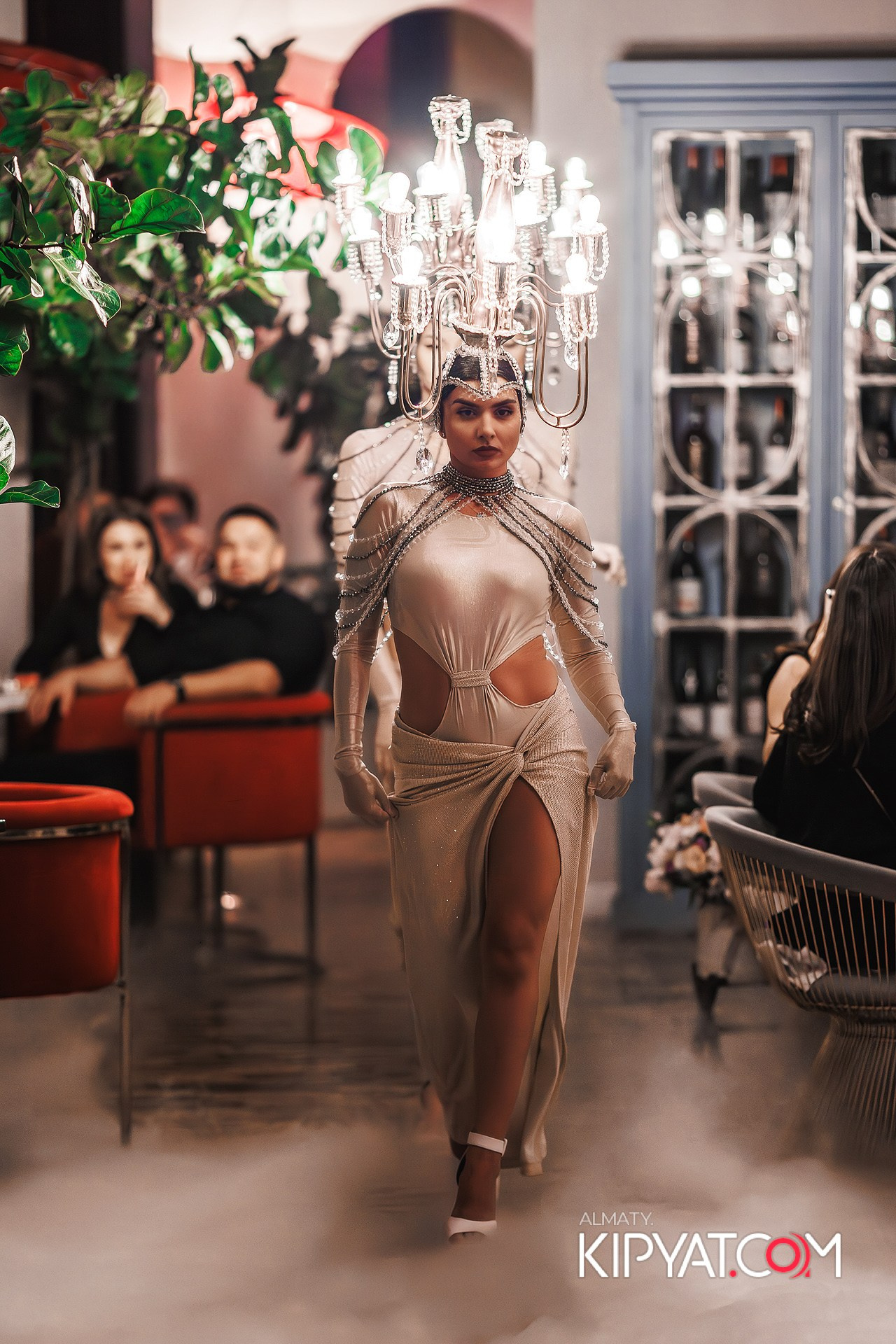 BarFly. КИПЯТКОМ АЛМАТЫ!