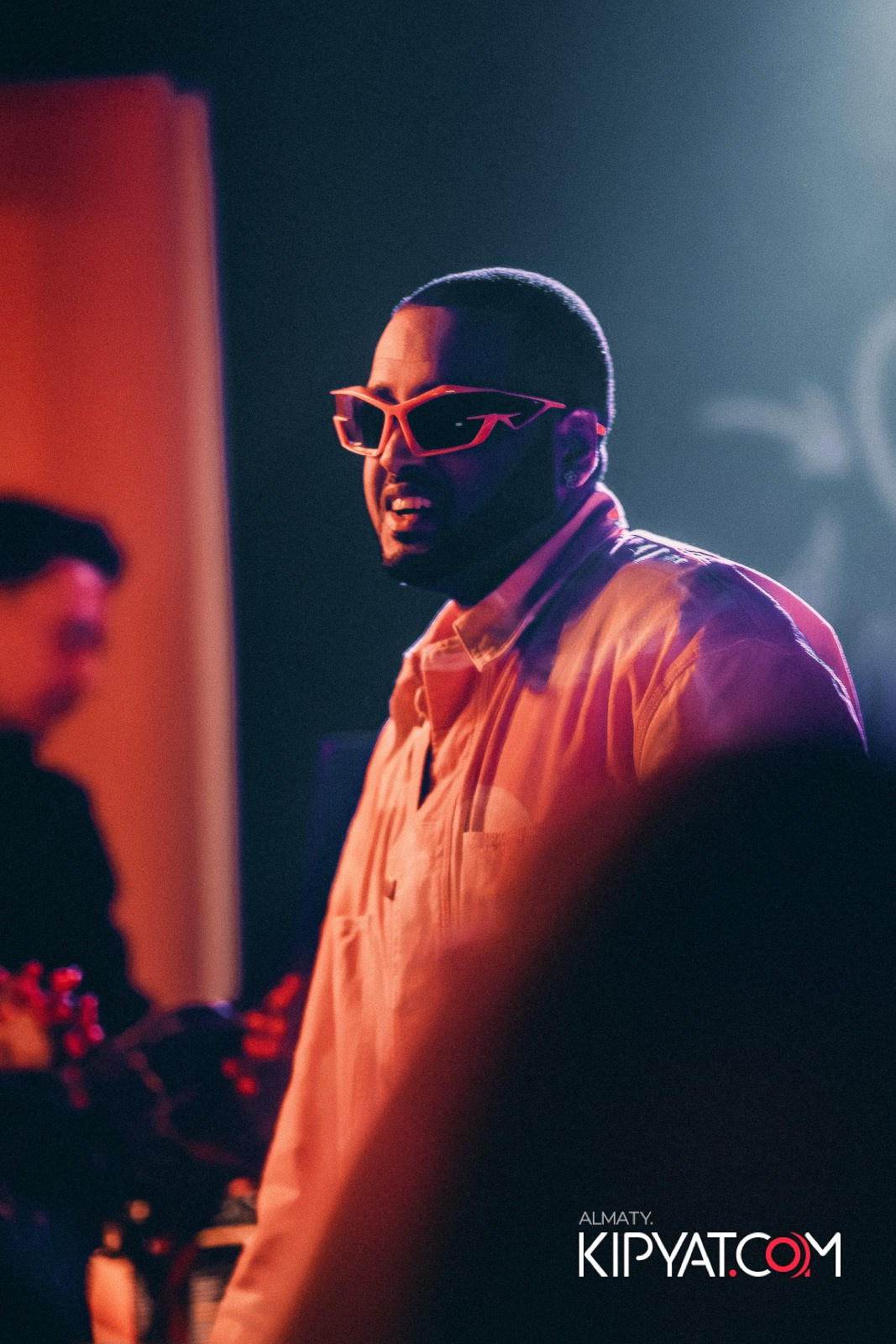 ШАШЛЫКОФФ. КИПЯТКОМ АЛМАТЫ!