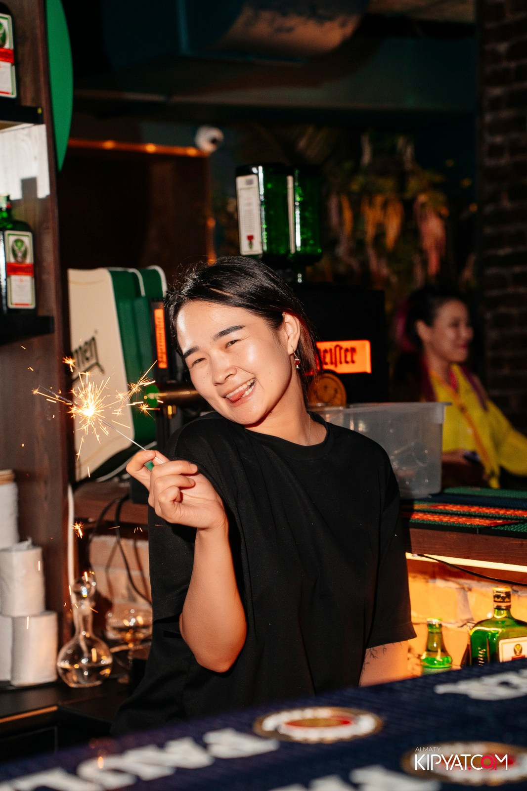 MUNCHEN PUB. КИПЯТКОМ АЛМАТЫ!