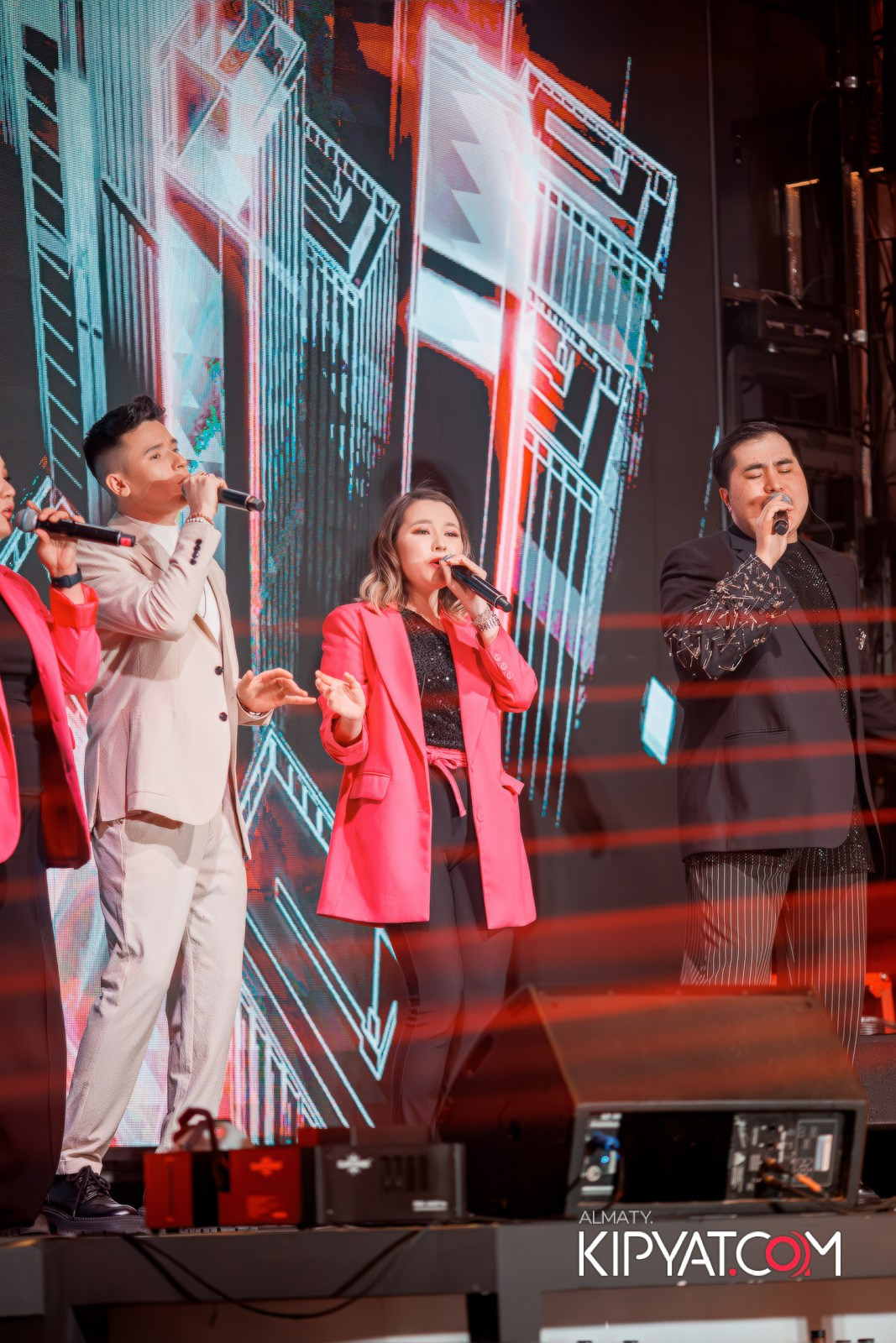 SANTA BARBARA — МЮЗИКЛ ДЖУЛИЯ. КИПЯТКОМ АЛМАТЫ!