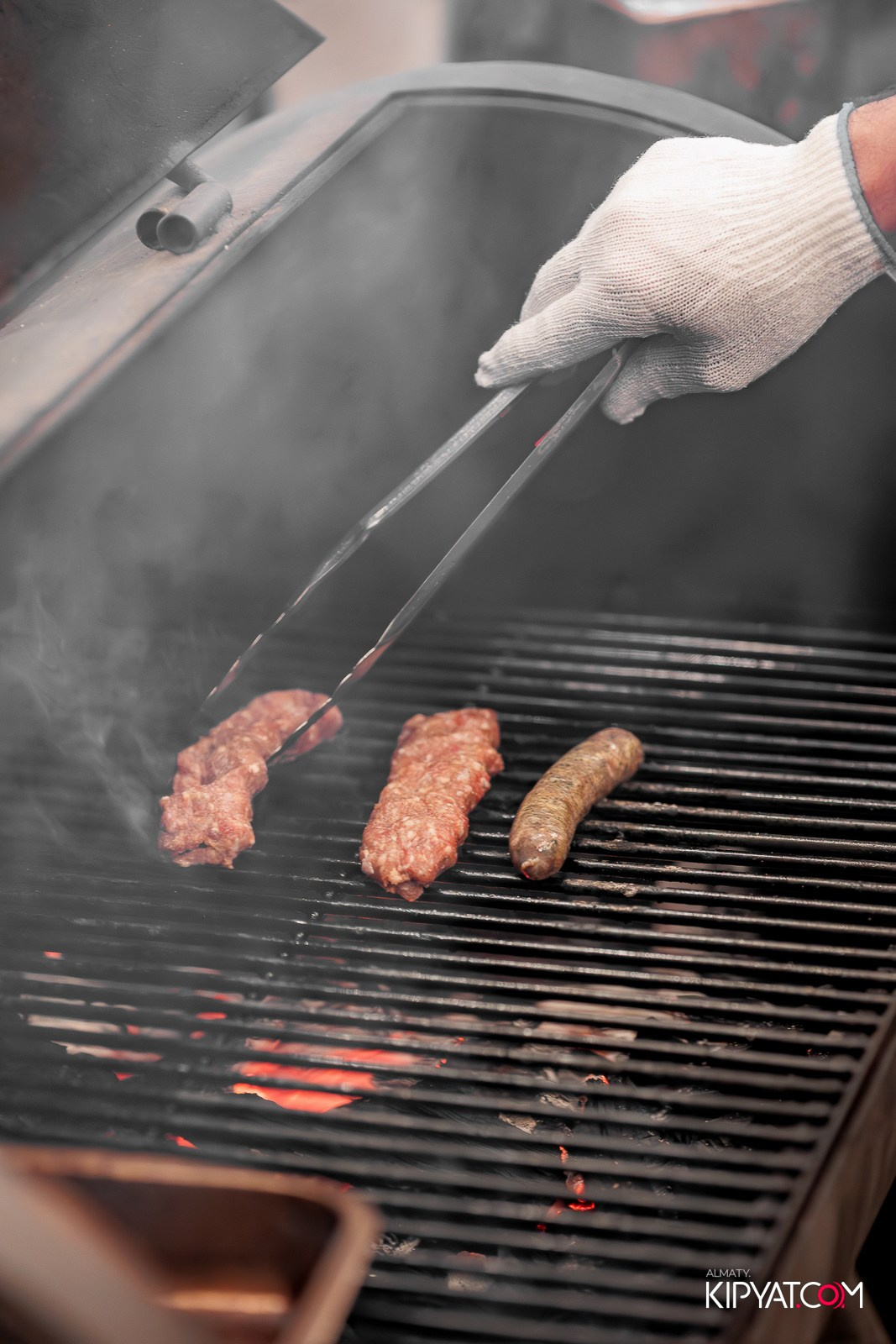 РЕСТОРАН EZO. КИПЯТКОМ АЛМАТЫ!