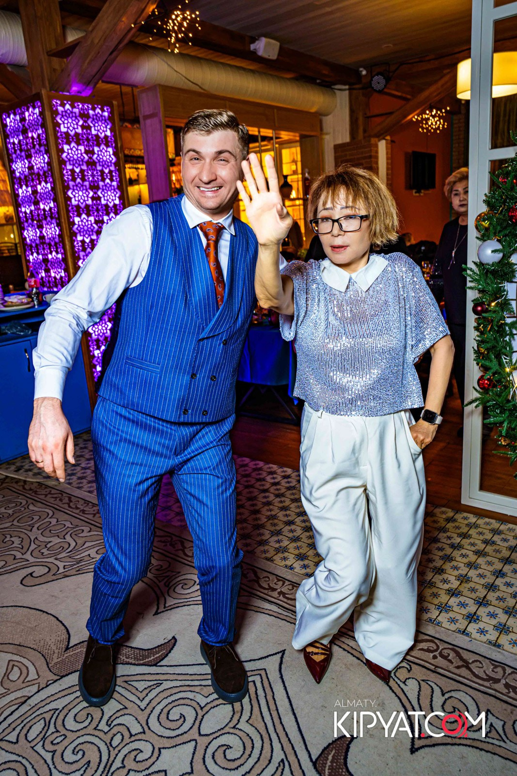 ГРУЗИНСКИЙ ДВОР НА КАБАНБАЙ БАТЫРА. КИПЯТКОМ АЛМАТЫ!