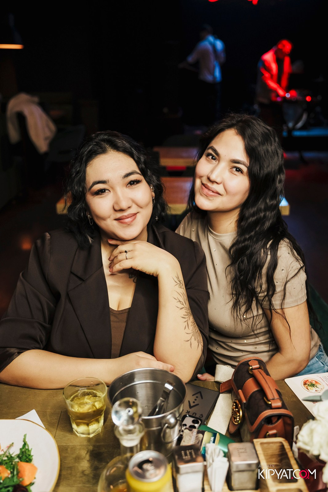 ПИНТА ADK. КИПЯТКОМ АЛМАТЫ! Фотосъемка мероприятий в Алматы