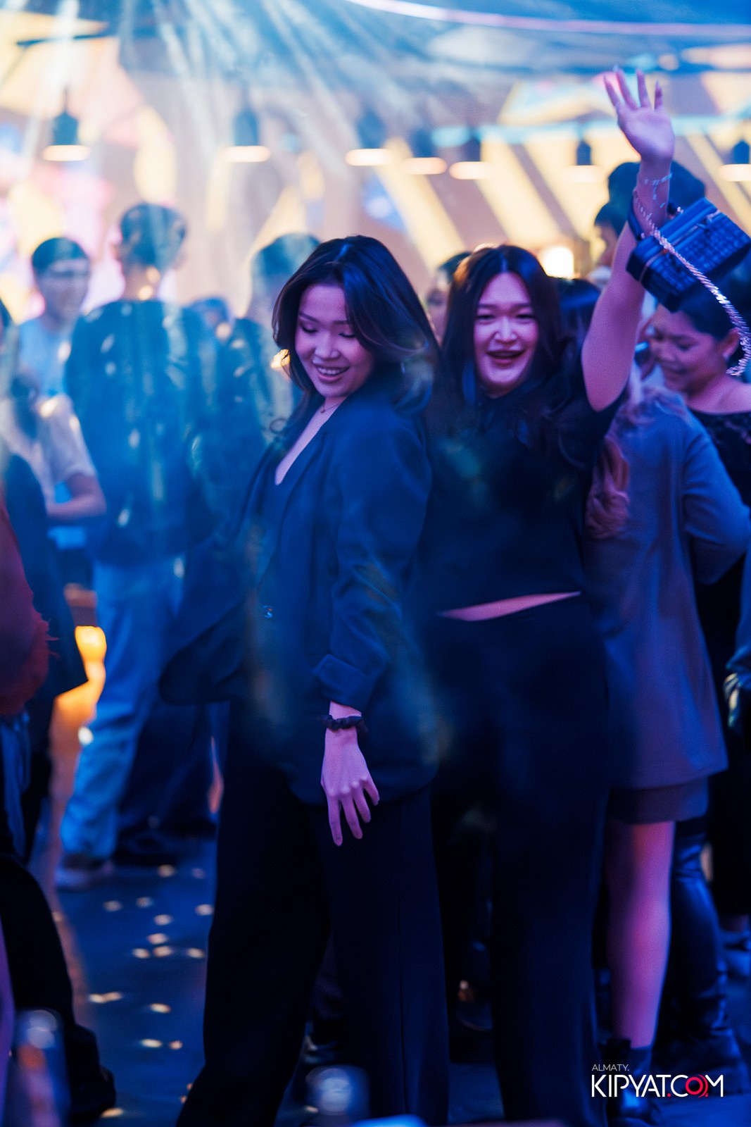 EVENT BAR. КИПЯТКОМ АЛМАТЫ!