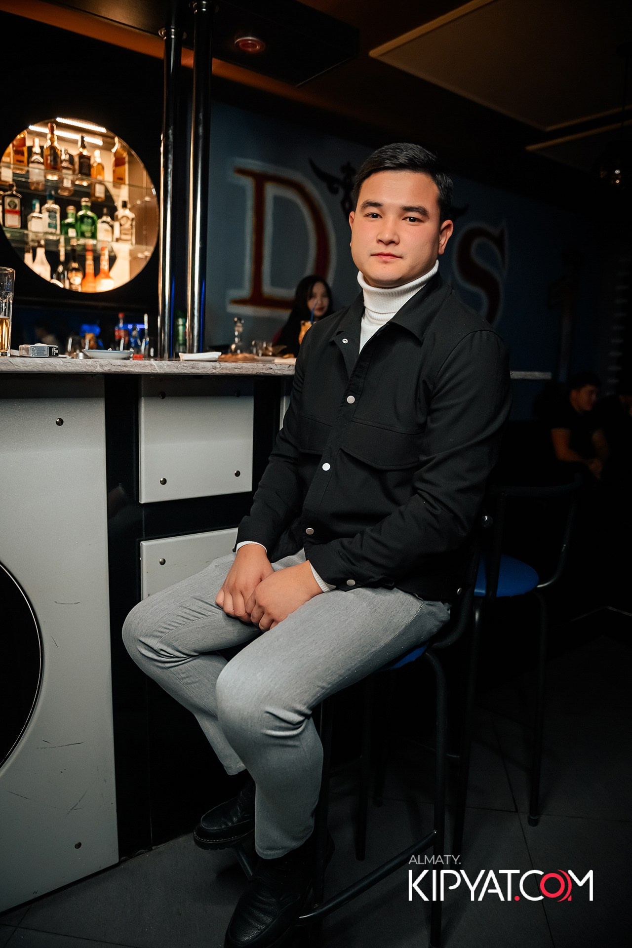 DOS 1 BAR. КИПЯТКОМ АЛМАТЫ!