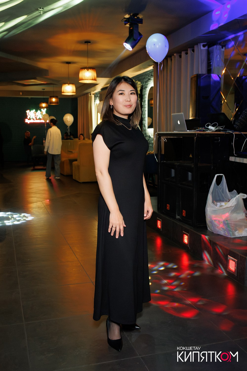 ШАШЛЫЧНЫЙ ДВОР. КИПЯТКОМ КОКШЕТАУ