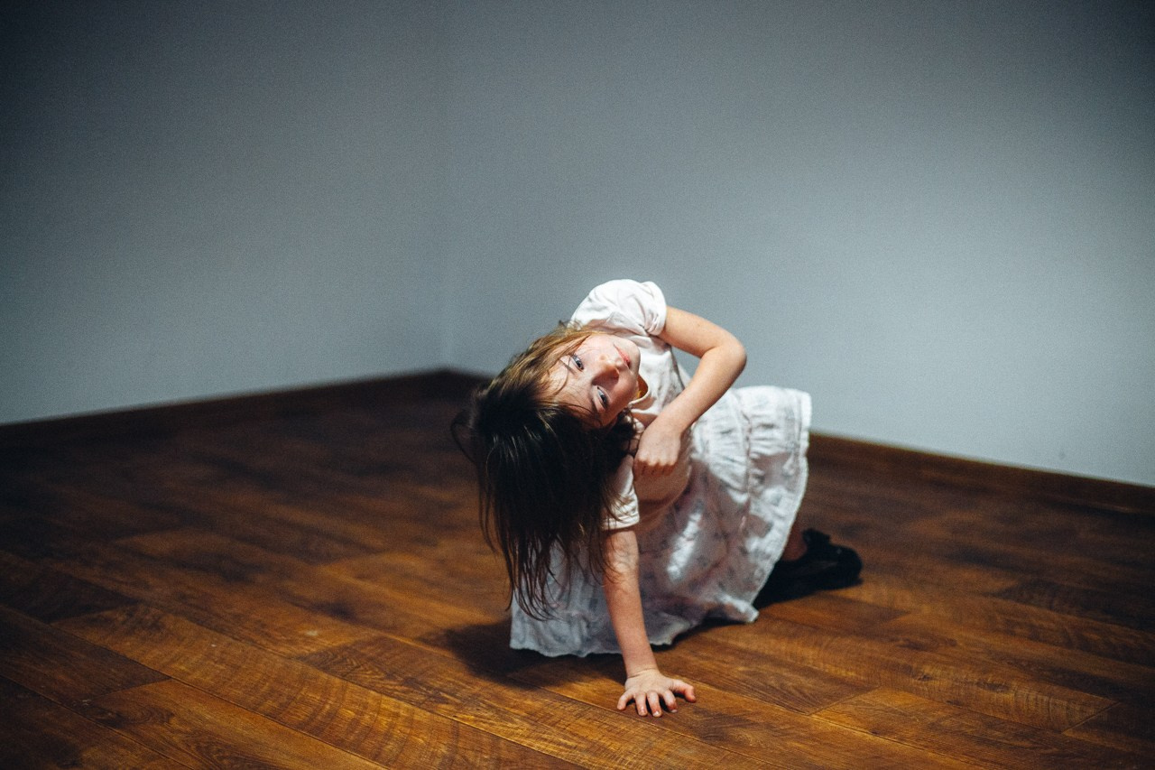 Дочка в студии. Фотограф Денис Денисов