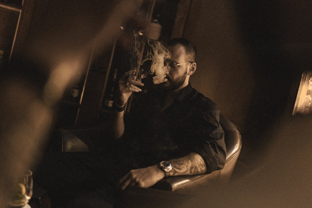 Male Portrait Photoshoot in Dubai — Lifestyle Photography. Evgen Yatsenko — Photographer in Dubai