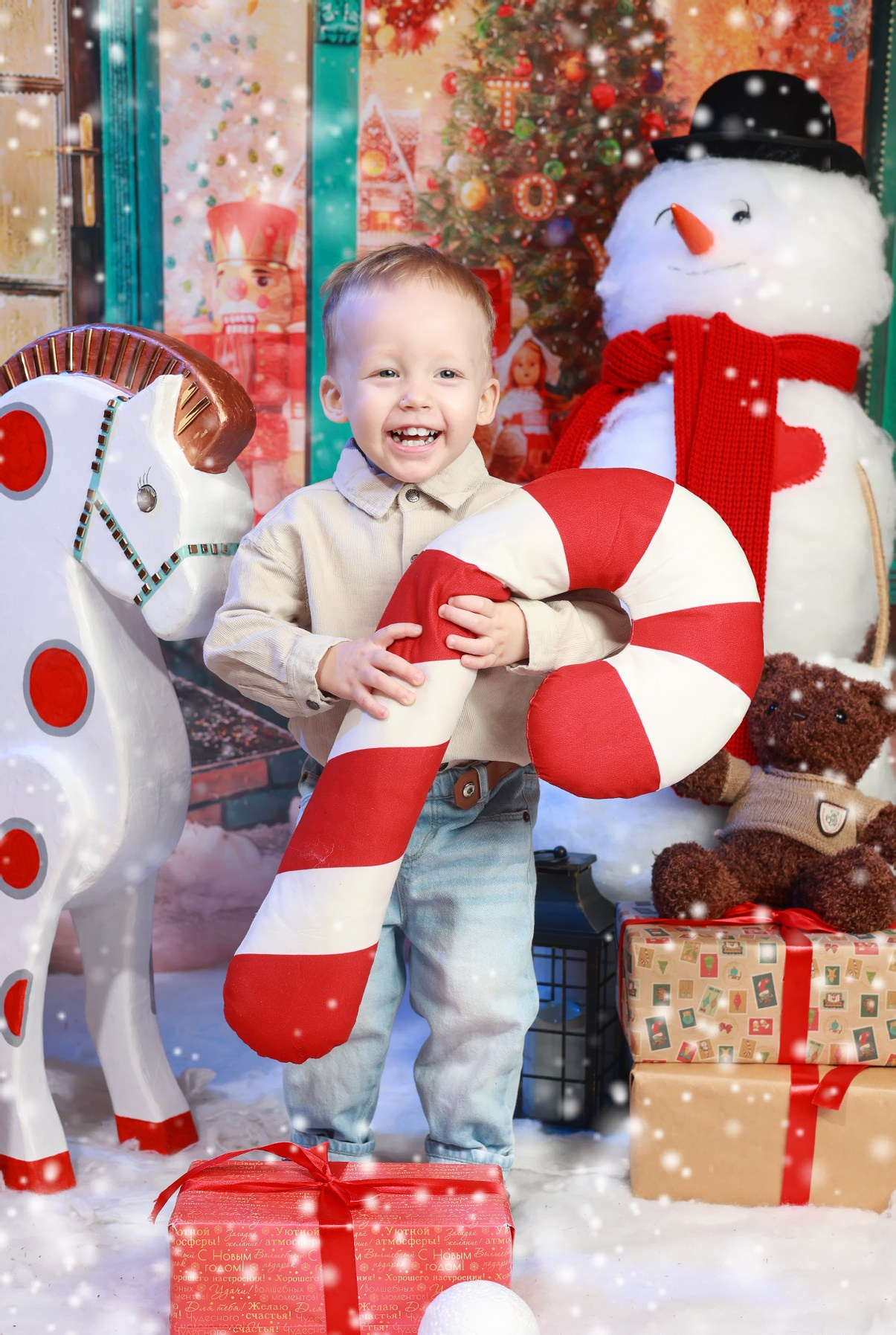 Магазин игрушек. Выпускные альбомы в Иваново в детский сад и школу. Александр и Светлана Янкины