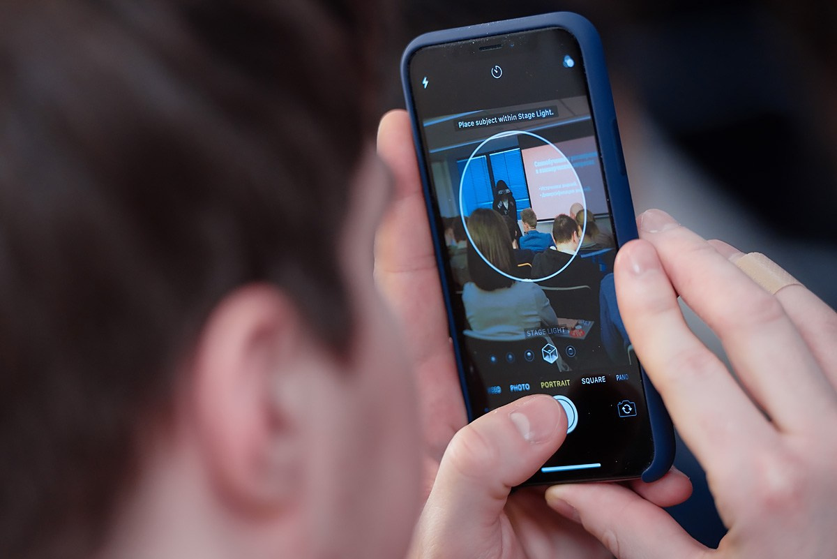 Нейромонах Феофан в Avito. Репортажный фотограф в Москве Вадим Францев