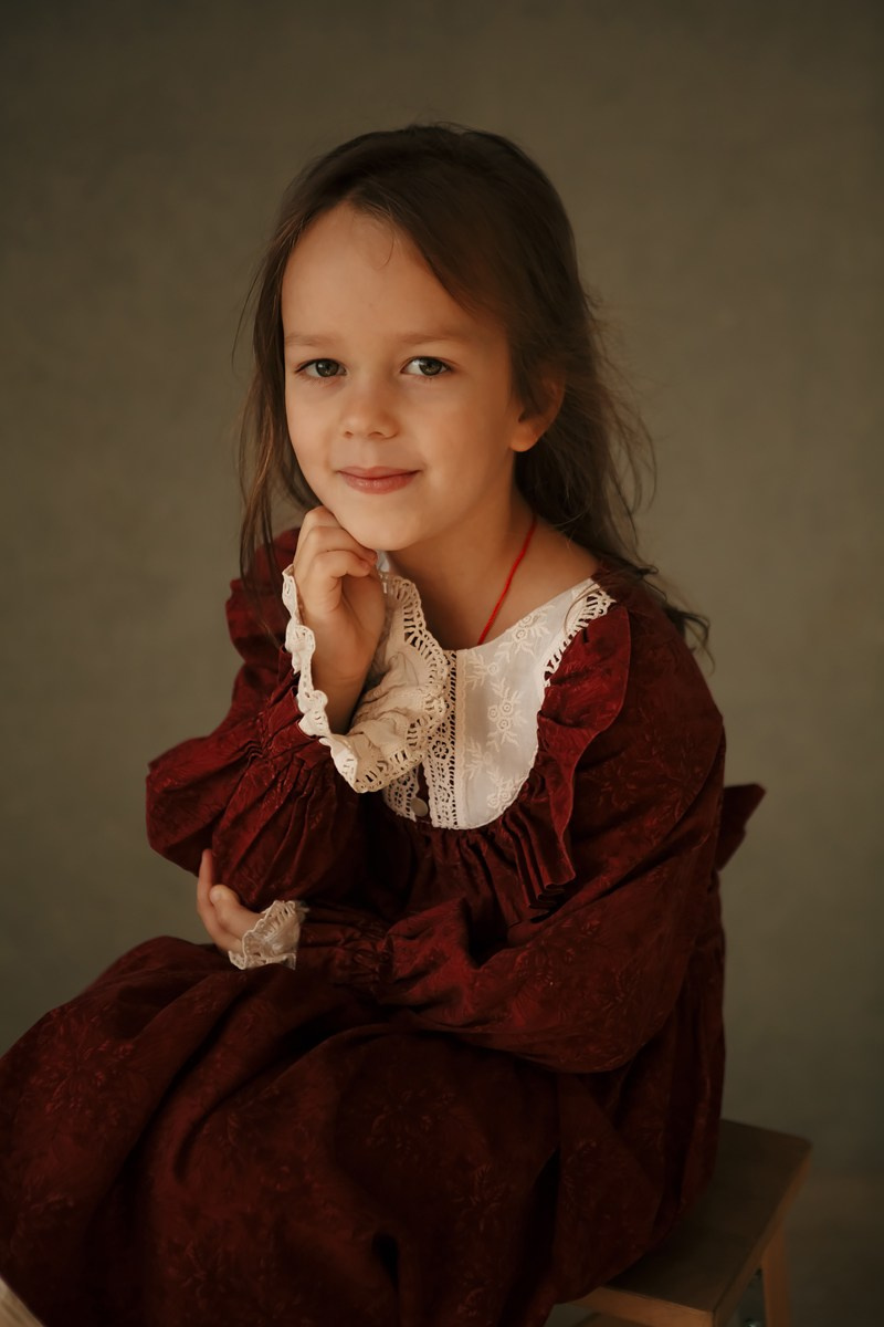 Катя, Николай, Лиза, Ксюша, Аня, Маша, Капитолина. Фотограф Александра Рышкова