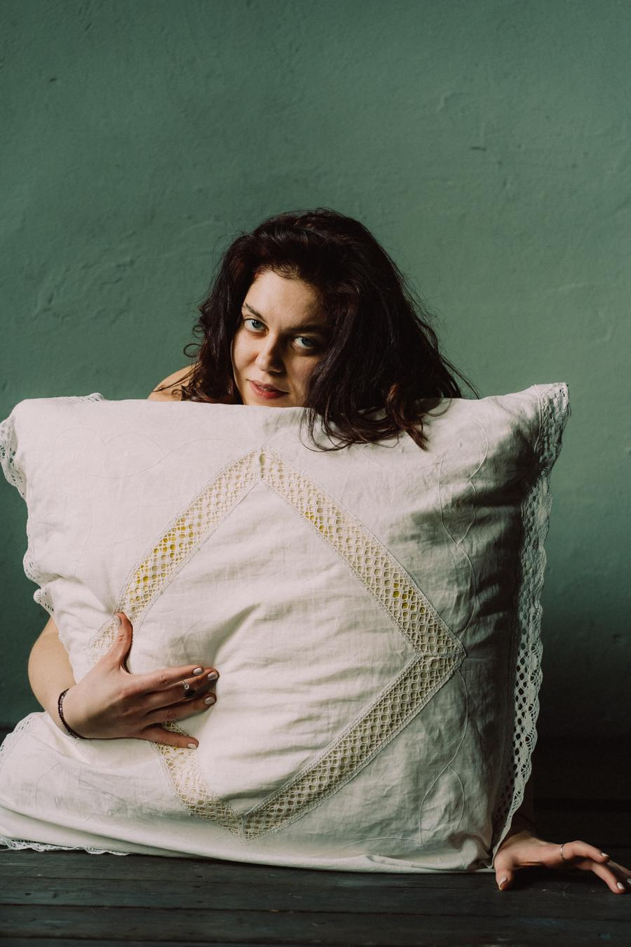 Вне рамок. Портретная фотосессия в студии. Фотограф Анастасия Арланцева