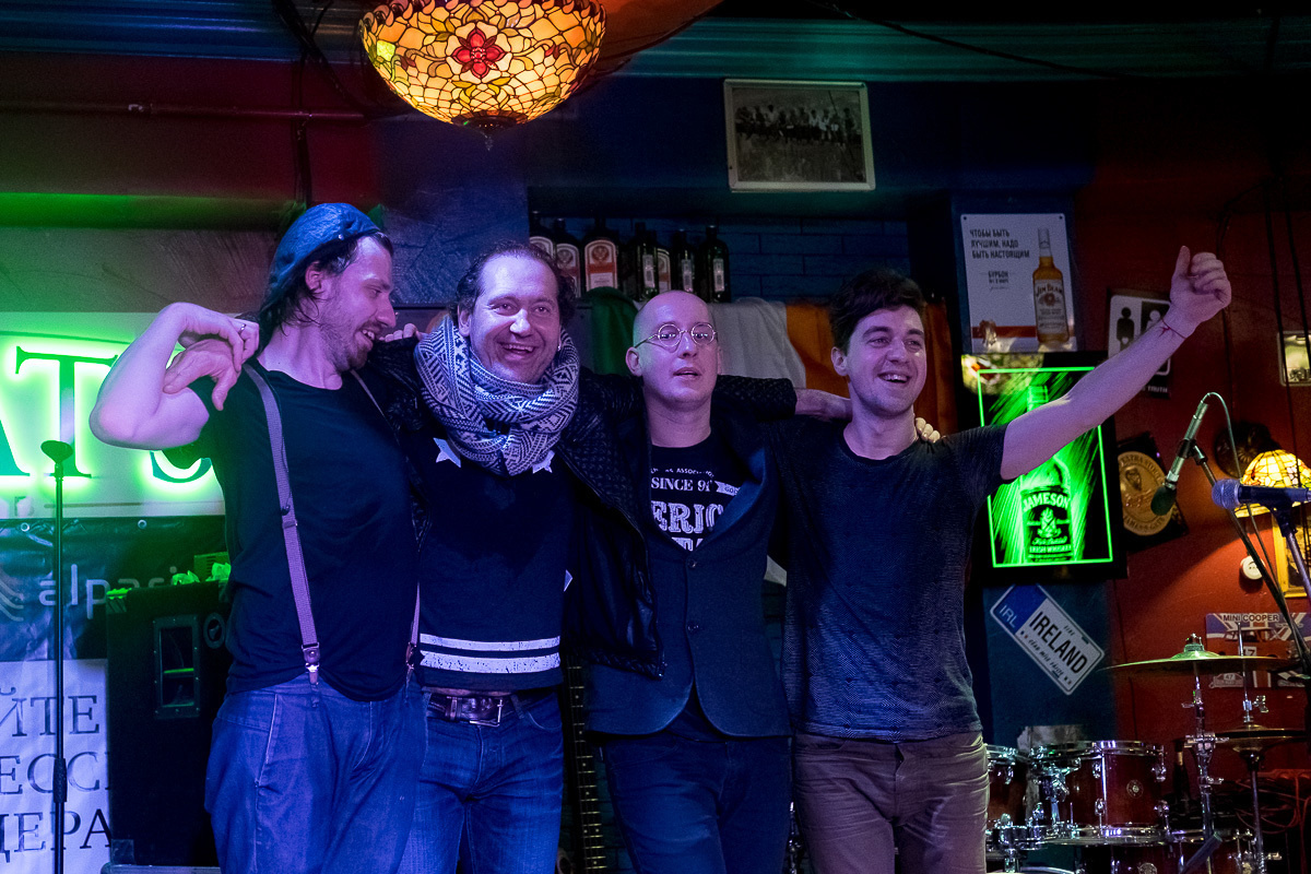 Концерты Александра Демидова. Фотограф в Астрахани