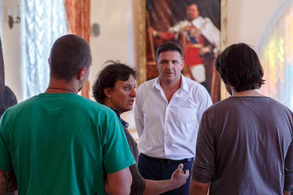 Бэкстейдж со съемок фильма "День выборов 2". Фотограф в Астрахани