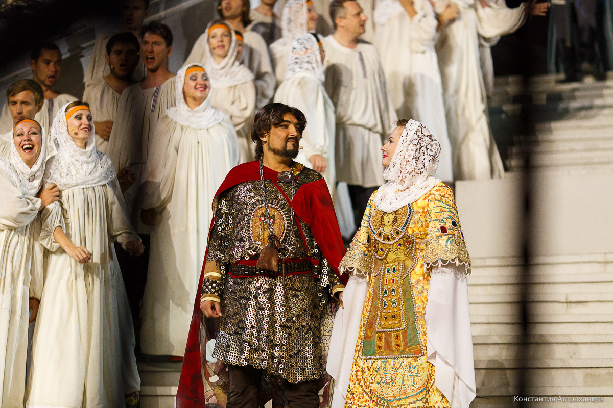 Опера "Князь Игорь" в Астраханском кремле. Фотограф в Астрахани