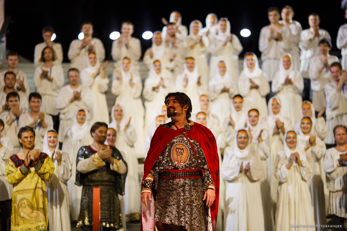 Опера "Князь Игорь" в Астраханском кремле. Фотограф в Астрахани