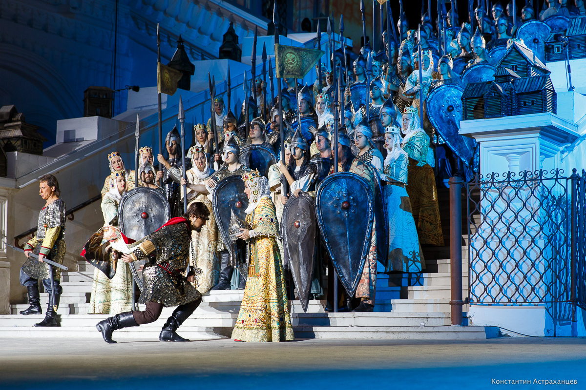 Опера "Князь Игорь" в Астраханском кремле. Фотограф в Астрахани