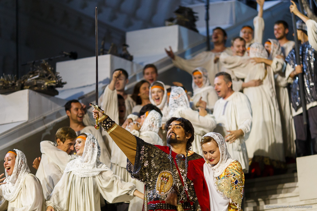 Опера "Князь Игорь" в Астраханском кремле. Фотограф в Астрахани