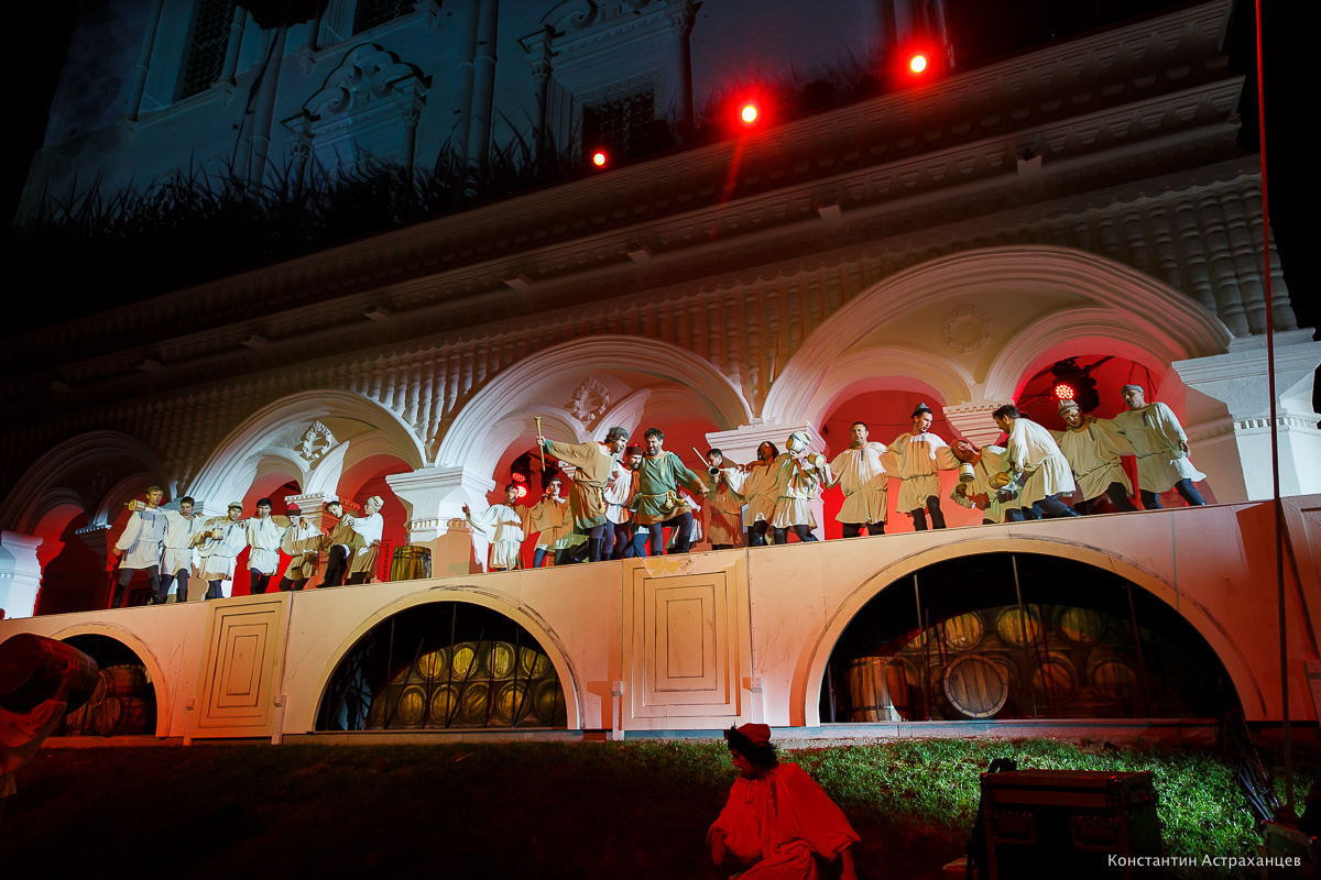 Опера "Князь Игорь" в Астраханском кремле. Фотограф в Астрахани
