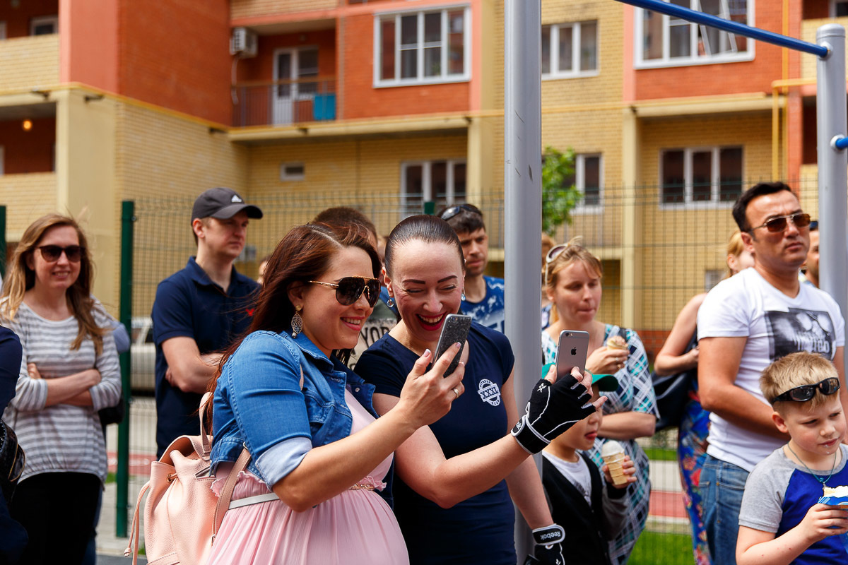 Открытие детской и спортивной площадок в ЖК "Прогресс". Фотограф в Астрахани