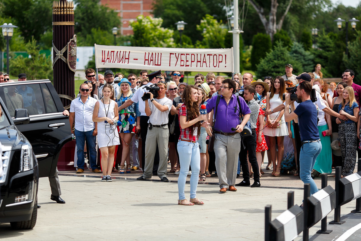 Бэкстейдж со съемок фильма "День выборов 2". Фотограф в Астрахани