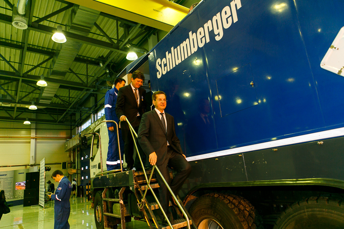 Открытие производственной базы Schlumberger. Фотограф в Астрахани