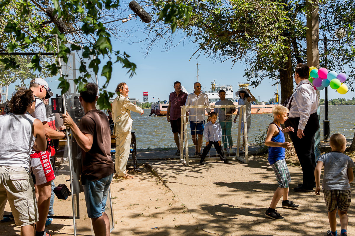 Бэкстейдж со съемок фильма "День выборов 2". Фотограф в Астрахани
