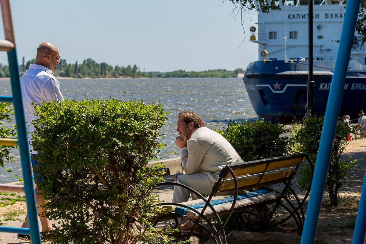 Бэкстейдж со съемок фильма "День выборов 2". Фотограф в Астрахани