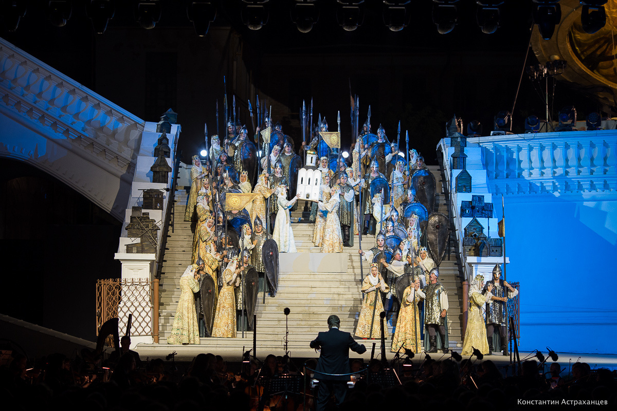 Опера "Князь Игорь" в Астраханском кремле. Фотограф в Астрахани