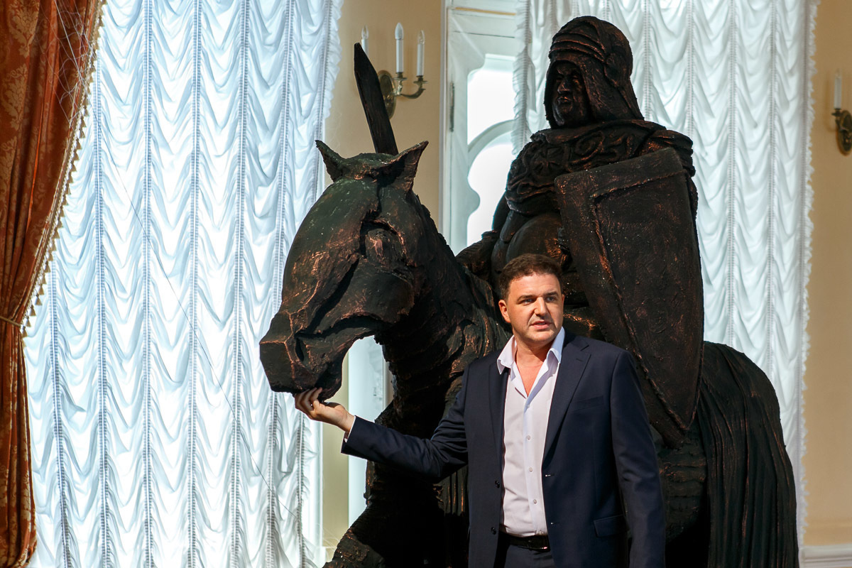 Бэкстейдж со съемок фильма "День выборов 2". Фотограф в Астрахани