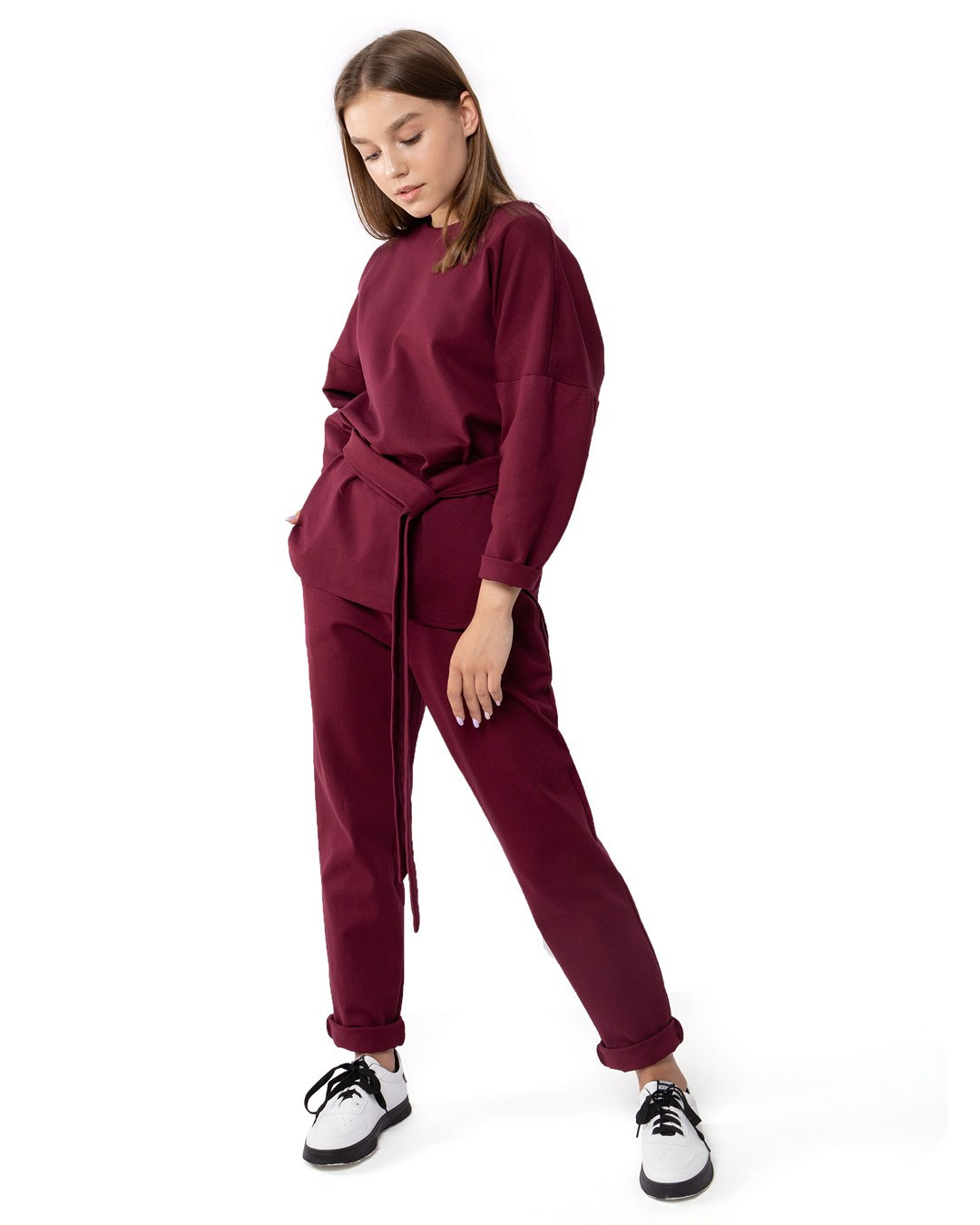 Каталожные фото одежды, сборные съемки для маркетплейсов Вайлдберриз, Новосибирск. Съемка фото и видео для маркетплейсов Вайлдберриз, Озон в Новосибирске