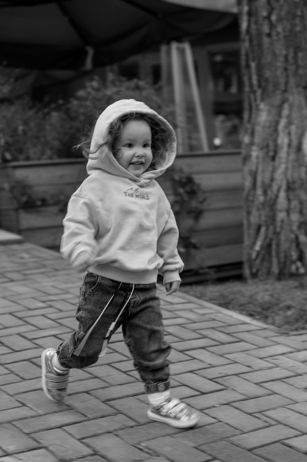 Семейная фотосессия осенью на берегу моря в Геленджике — фотограф Жанна Шестопалова