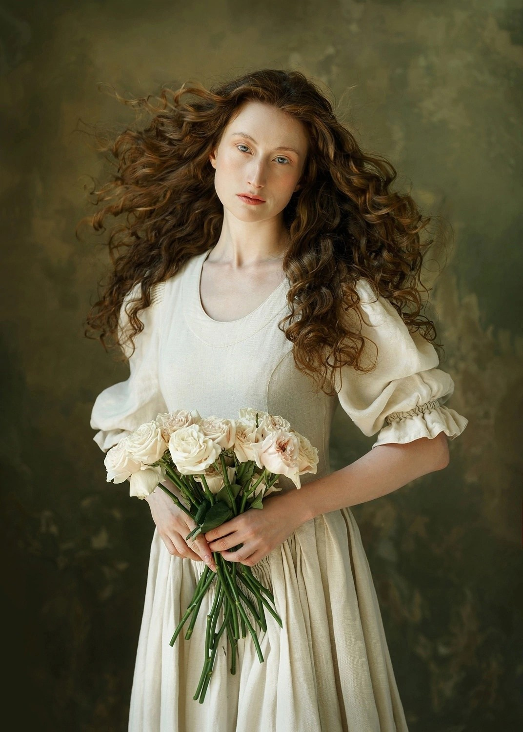 НОВЫЕ СЪЕМКИ В СТУДИИ — ОНА (ПЛАН)