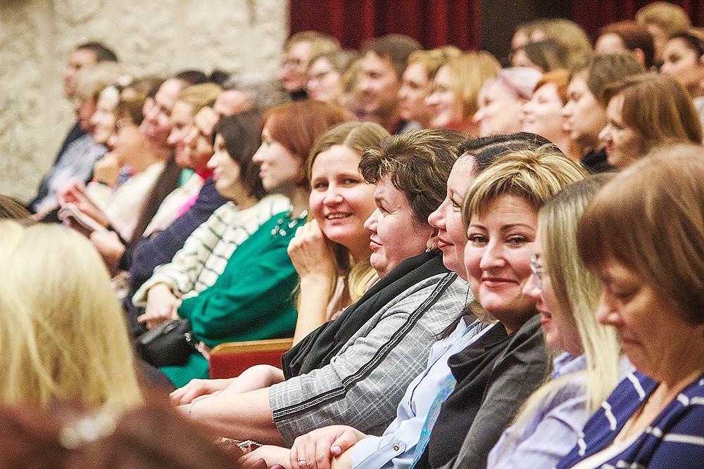 Стендап Ольги Савельевой «Всё обязательно наладится». Детский и семейный фотограф, фотограф мероприятий Нижний Новгород
