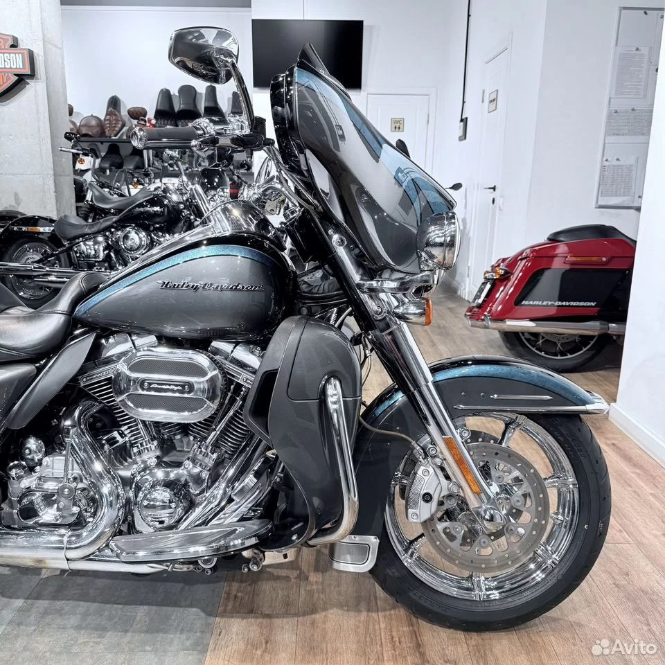 2015 CVO Electrа Glidе Limitеd 110 Carbon Сhаrсоаl. Hello Davidson, Москва. Только хорошие мотоциклы…