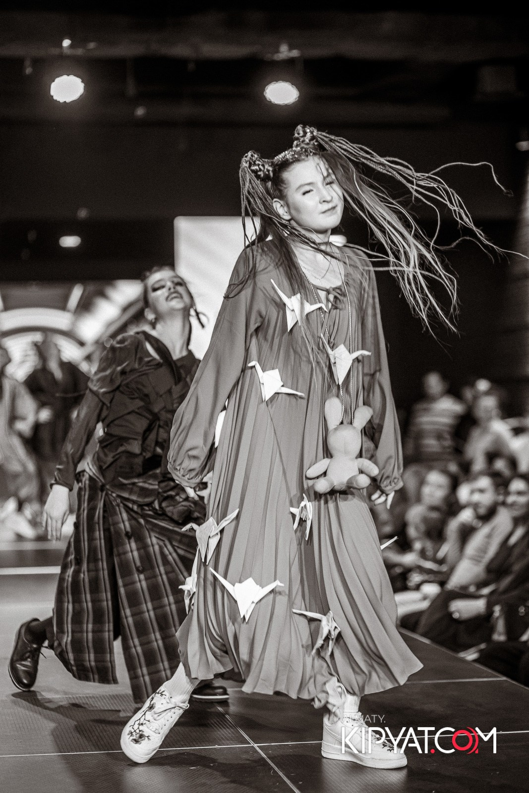 JUNIOR MODELS SHOW В РАМКАХ БЛАГОТВОРИТЕЛЬНОГО ПРОЕКТА МОДА ЗА СЧАСТЬЕ ДЕТЕЙ. КИПЯТКОМ АЛМАТЫ!