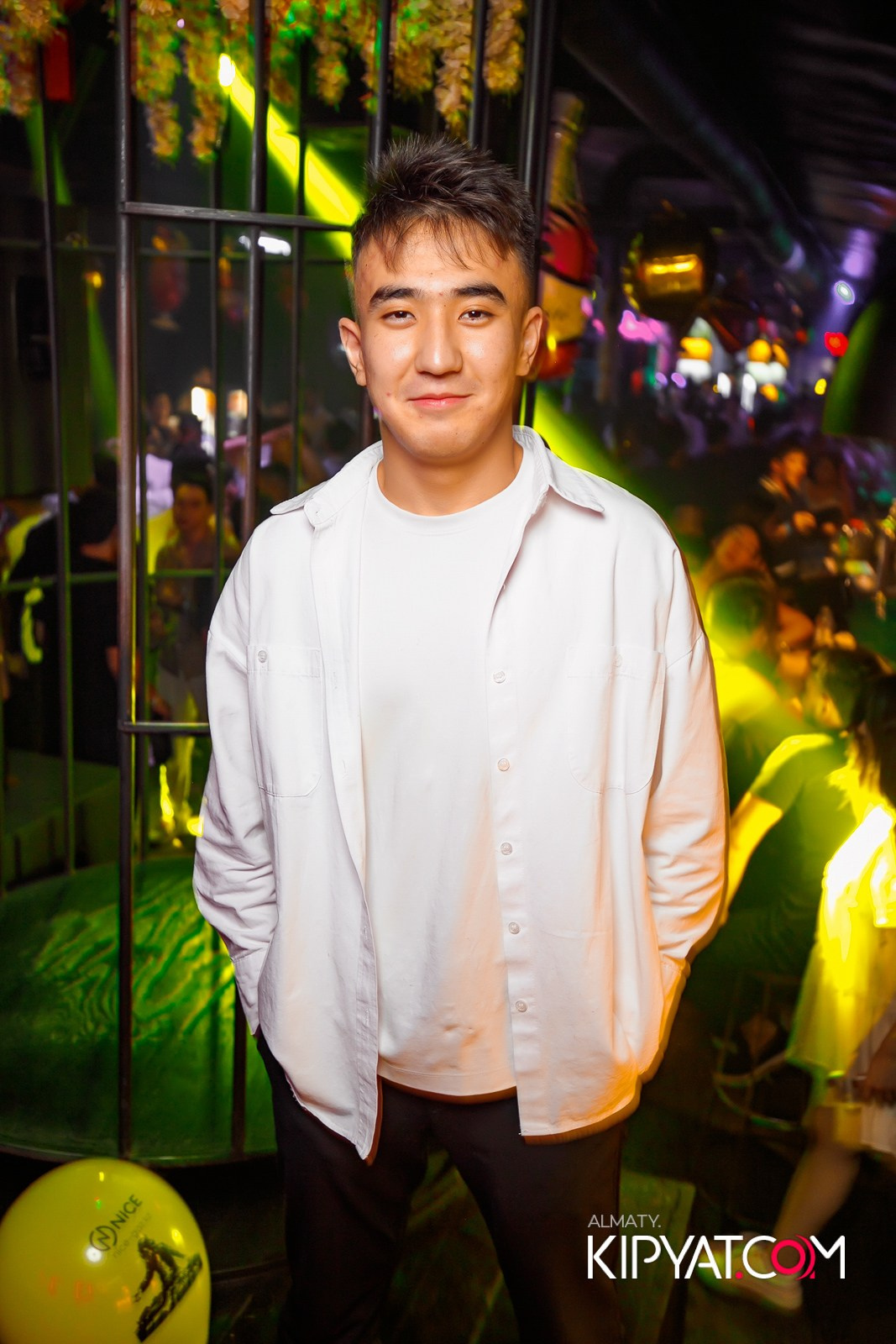 UYAT EMES BAR. КИПЯТКОМ АЛМАТЫ!