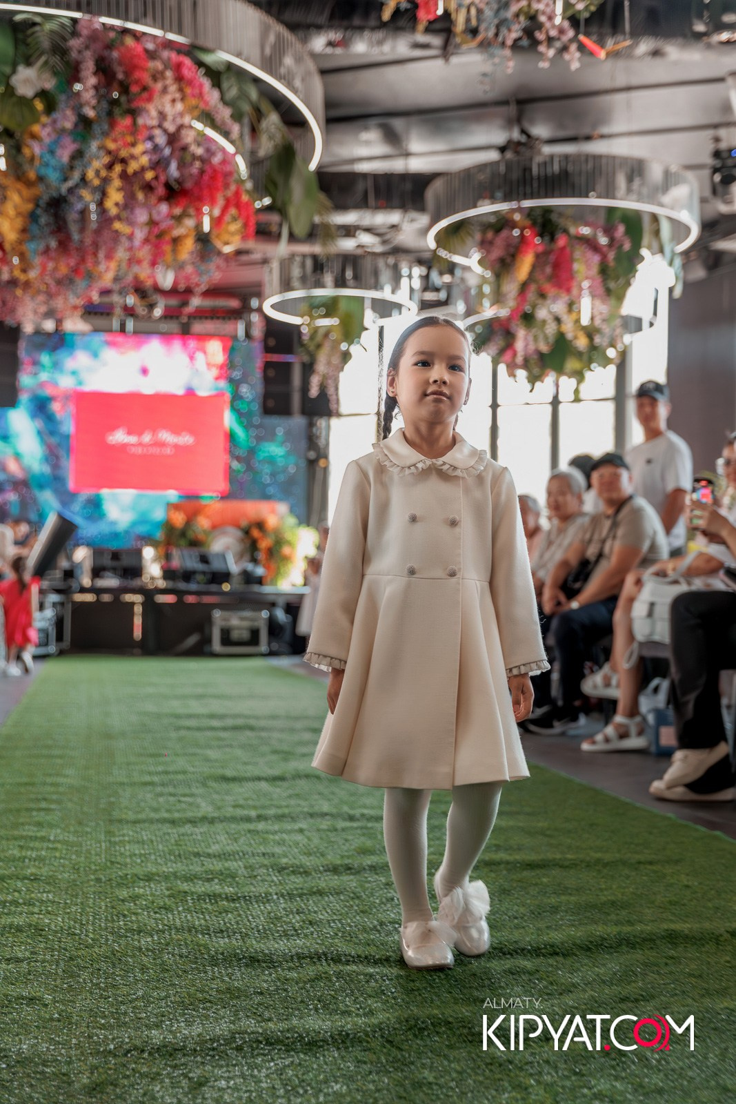 PROM KIDS FASHION SHOW. КИПЯТКОМ АЛМАТЫ!