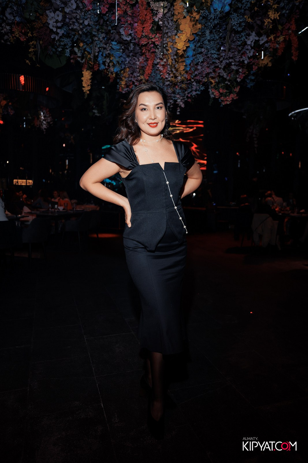 FRIENDS BAR & TERRACE. КИПЯТКОМ АЛМАТЫ!