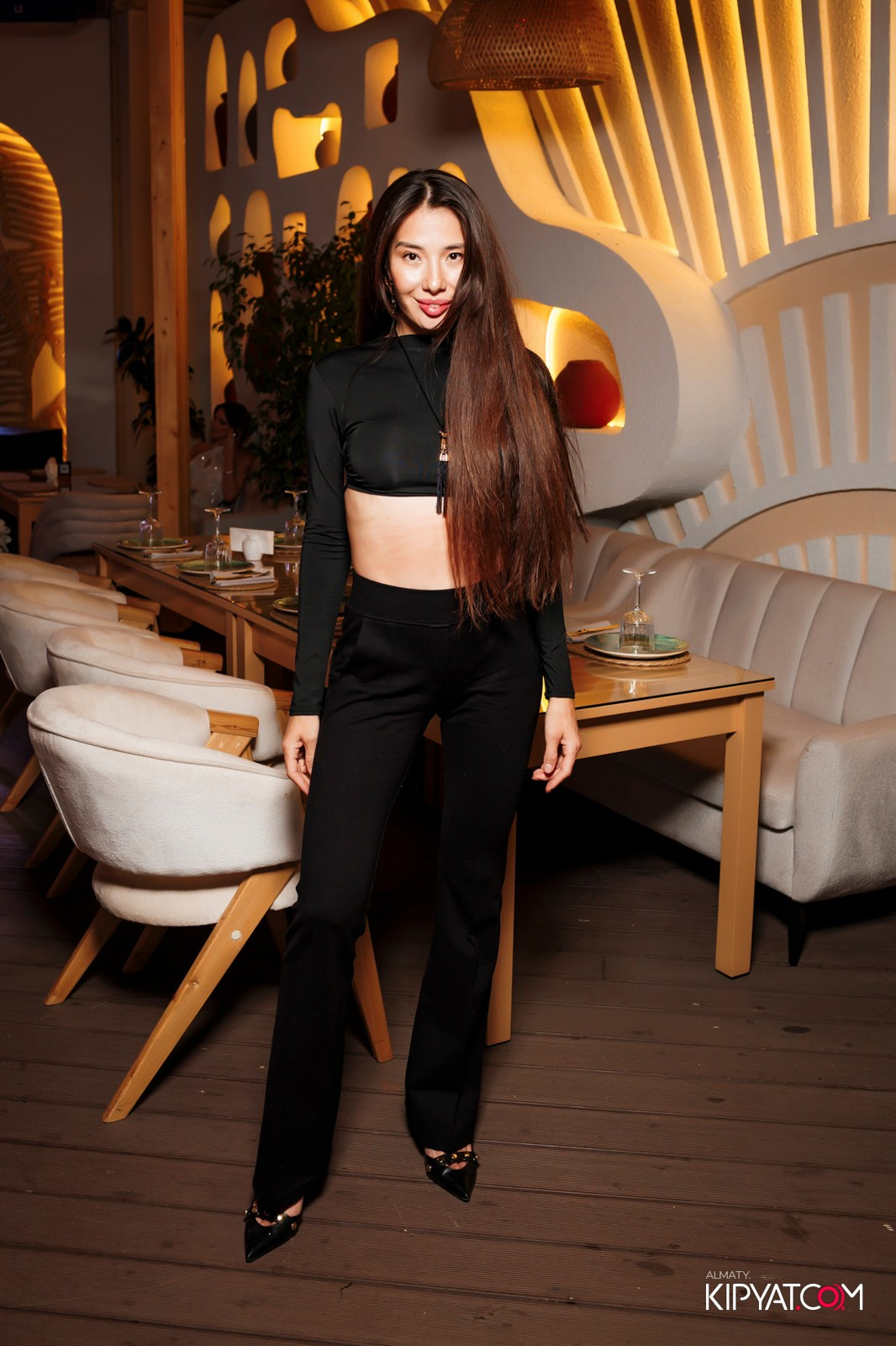 MOOD KARAOKE & TERRACE. КИПЯТКОМ АЛМАТЫ!